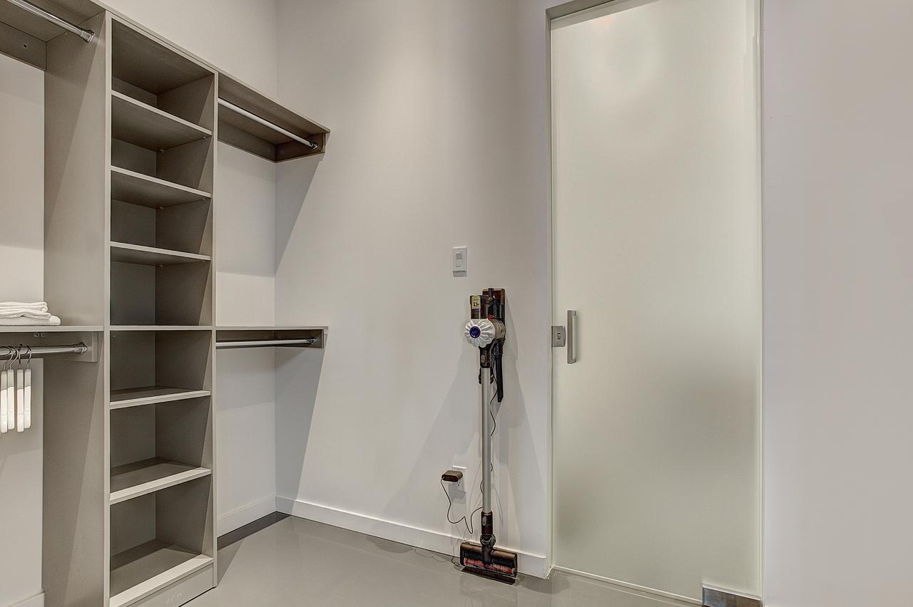 Les Lofts Du Centre By Simplissimmo Appartement Montréal
